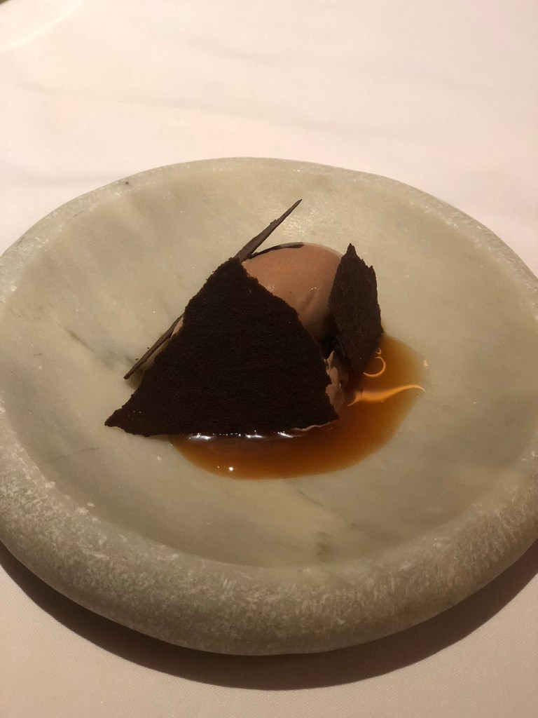 Cacao Ice cream with liquor